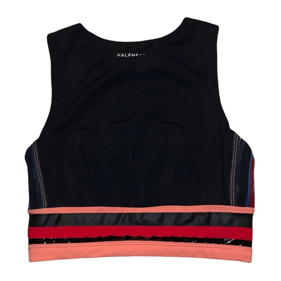 Black sports bra - Picture 2 of 6